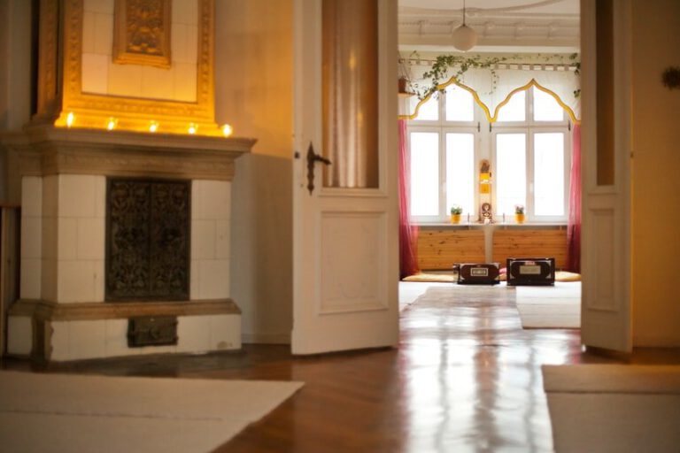 Raum-fuer-Yoga-Die-Uebungsraeume